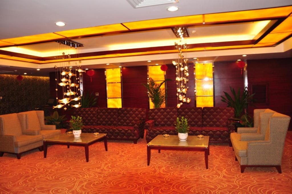 New Cozy Harbour Hotel Наньнин Экстерьер фото
